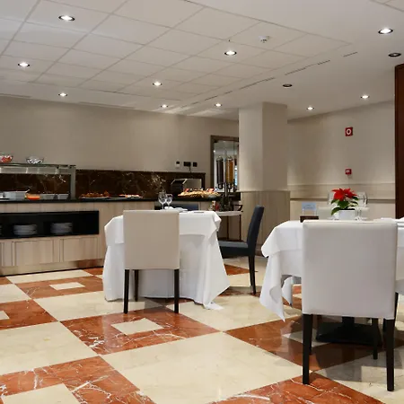 Hotel Pedro I De Aragon 4 Estrellas Superior