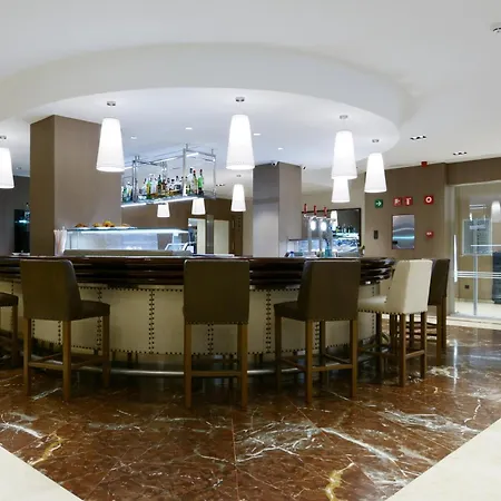 Otel Pedro I De Aragon 4 Estrellas Superior
