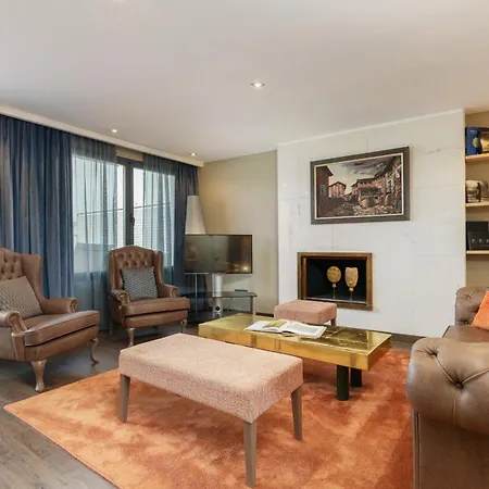 Pedro I De Aragon 4 Estrellas Superior 4*