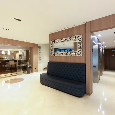 Pedro I De Aragon 4 Estrellas Superior Huesca