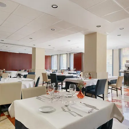 Pedro I De Aragon 4 Estrellas Superior Hotel