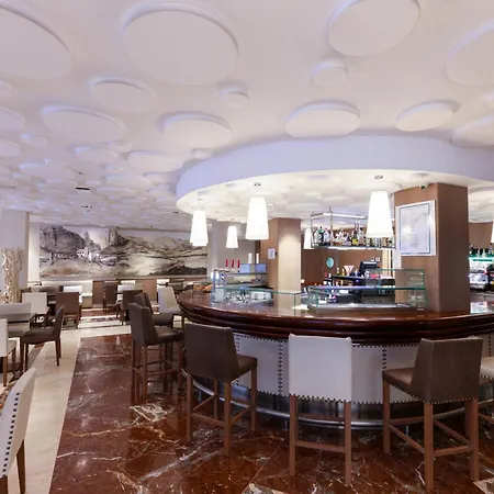 Pedro I De Aragon 4 Estrellas Superior Hotel 4*