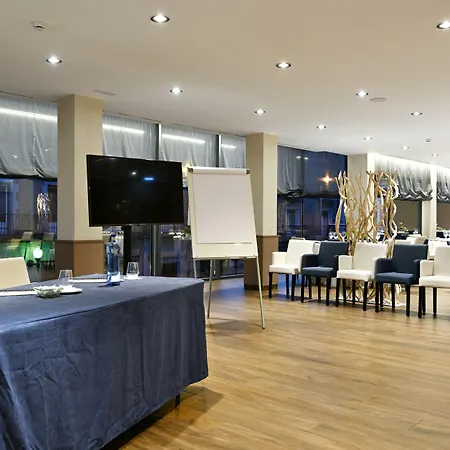 Hotel Pedro I De Aragon 4 Estrellas Superior Huesca