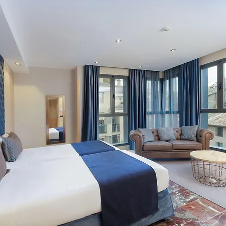 Otel Pedro I De Aragon 4 Sup