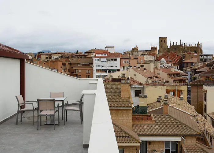 Pedro I De Aragon 4 Estrellas Superior Huesca