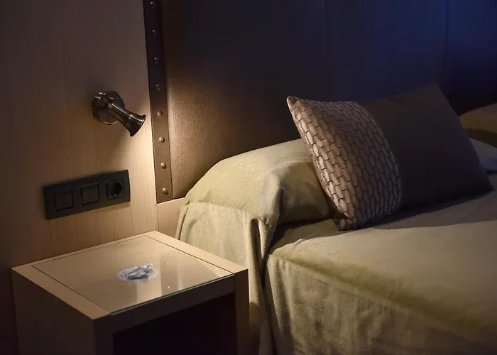 Hotell Pedro I De Aragon 4 Estrellas Superior Huesca