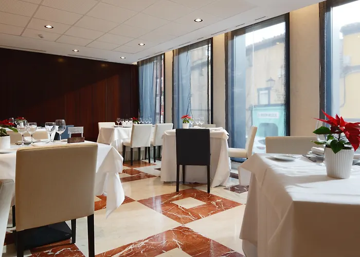 Pedro I De Aragon 4 Estrellas Superior