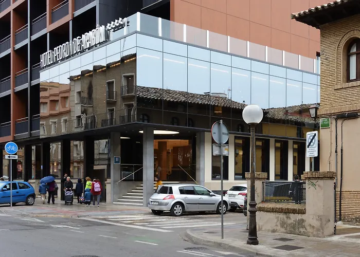 Pedro I De Aragon 4 Estrellas Superior