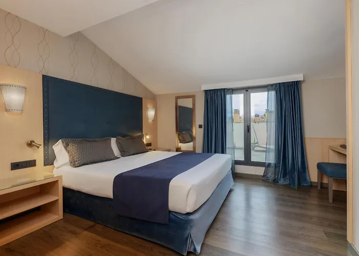 Hotell Pedro I De Aragon 4 Estrellas Superior Huesca