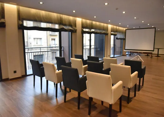 Pedro I De Aragon 4 Estrellas Superior 4* Huesca