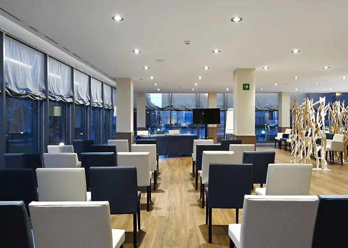 Pedro I De Aragon 4 Estrellas Superior 4* Huesca