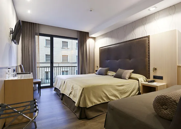 Pedro I De Aragon 4 Estrellas Superior 4* Huesca