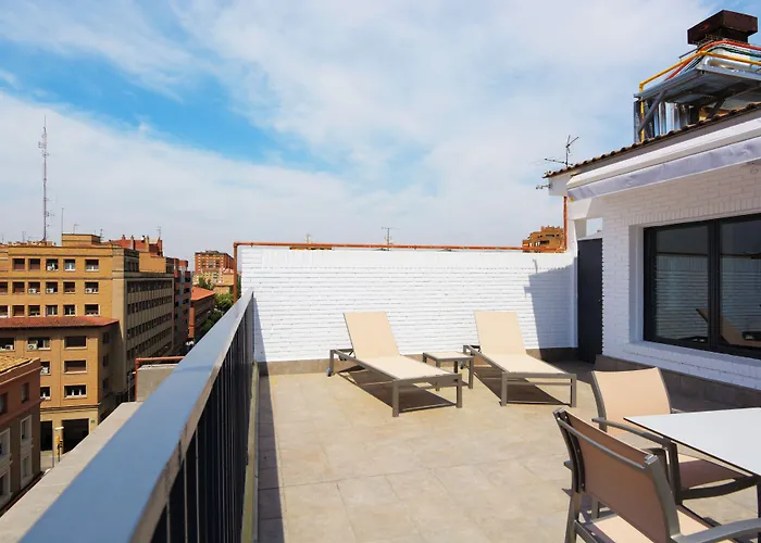 Pedro I De Aragon 4 Estrellas Superior Hotell