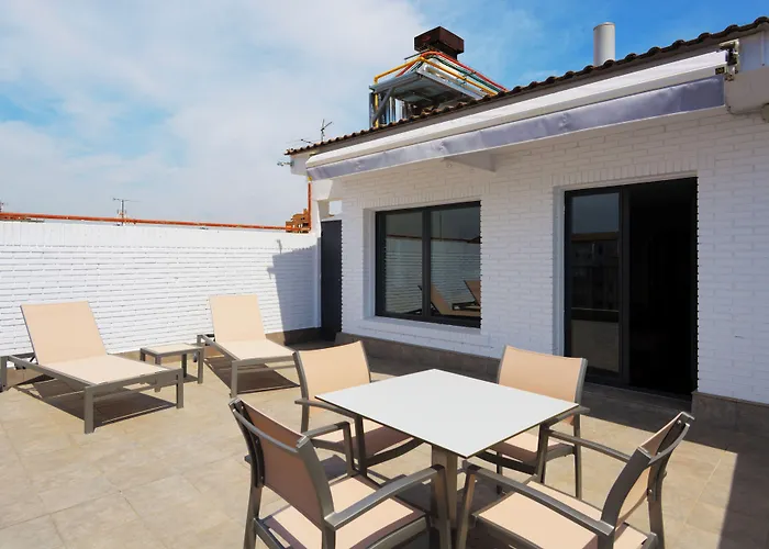 Pedro I De Aragon 4 Estrellas Superior Hotel