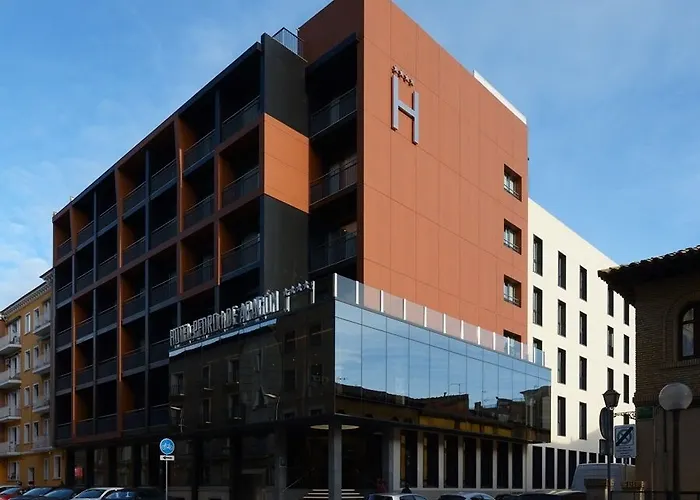 Pedro I De Aragon 4 Estrellas Superior 4*