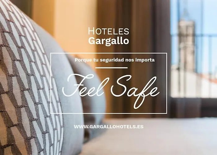 Pedro I De Aragon 4 Estrellas Superior Hotell